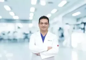 Dr. Shailendra Lalwani